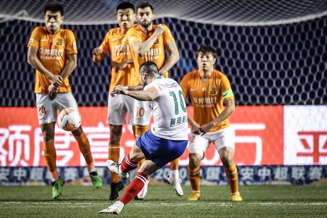 5.27号：皇马下赛季人员调整已定，阿拉巴卡瓦哈尔必然离队